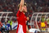MENANG. Ole Romeny selebrasi usai mencetak gol kemenangan untuk Timnas Indonesia dalam laga kontra China di Stadion Utama Gelora Bung Karno, Kamis (5/6/2025). (dok. Istimewa/Redaksi Rekam Satu)