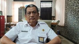PROFIL: Kepala Dinas PUTR Sumenep Ery Susanto berada di ruang kerjanya (dok. Istimewa/Redaksi Rekam Satu)