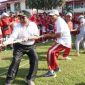 PROFIL: Wabup Sumenep KH Imam Hasyim turut memeriahkan lomba HUT ke-80 RI di halaman Pemkab Sumenep (dok. Istimewa/Redaksi Rekam Satu)