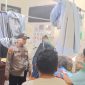 PROFIL: Polisi mengawal pelaku pembunuhan yang tengah menjalani pemeriksaan di rumah sakit (dok: Istimewa/Redaksi Rekam Satu)