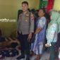 Keterangan foto: Petugas kepolisian mndatangi rumah duka untuk melakukan penyelidikan (dok: Istimewa/Redaksi Rekam Satu)