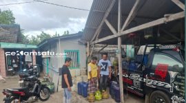 PROFIL: Petugas menunjukkan barang bukti tabung gas elpiji 3 kg hasil curian pelaku (dok: istimewa/Redaksi Rekam Satu)