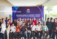 SOLID: Pengurus PSI Sumenep foto bersama usai kegiatan konsolidasi di hotel Myze Sumenep (dok: istimewa/Redaksi Rekam Satu)