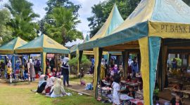 ACARA. Sejumlah siswa TK mengikuti lomba mewarnai tingkat TK/RA se-Kabupaten Sumenep yang digelar dengan dukungan IGTKI dan Paguyuban UMKM Tajamara. (Istimewa for MaduraPost)