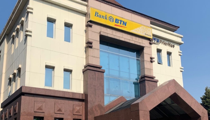 BANGUNAN. Tampak depan Kantor Bank BTN dengan aktivitas perbankan yang mendukung pembiayaan sektor perumahan. (Istimewa/Rekam Satu)