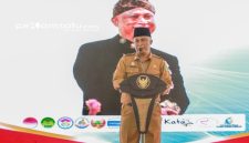 PROFIL: Kadisdik Sumenep Moh. Iksan memberikan sambutan dalam kegiatan lomba MC Bahasa Madura (dok: istimewa/Redaksi Rekam Satu)
