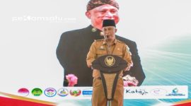 PROFIL: Kadisdik Sumenep Moh. Iksan memberikan sambutan dalam kegiatan lomba MC Bahasa Madura (dok: istimewa/Redaksi Rekam Satu)