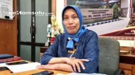 PROFIL: Direktur RSUD Sumenep dr. Erliyati berada di ruang kerjanya (dok: istimewa/Redaksi Rekam Satu)