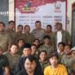 KOMPAK: Kapolresta Sumenep Kombes Pol. Ariek Indra Sentanu (tengah) foto bersama dengan pengurus DPC PWRI Sumenep (dok: Redaksi Rekam Satu)